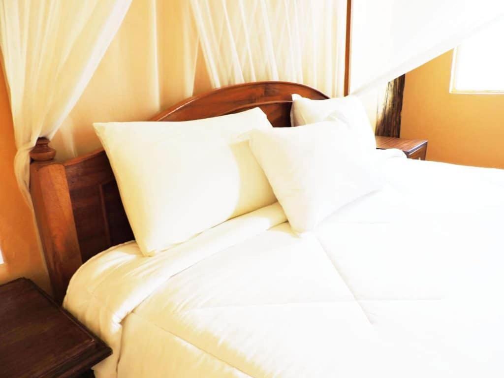 Taita Rocks Hotel Wundanyi Exterior photo